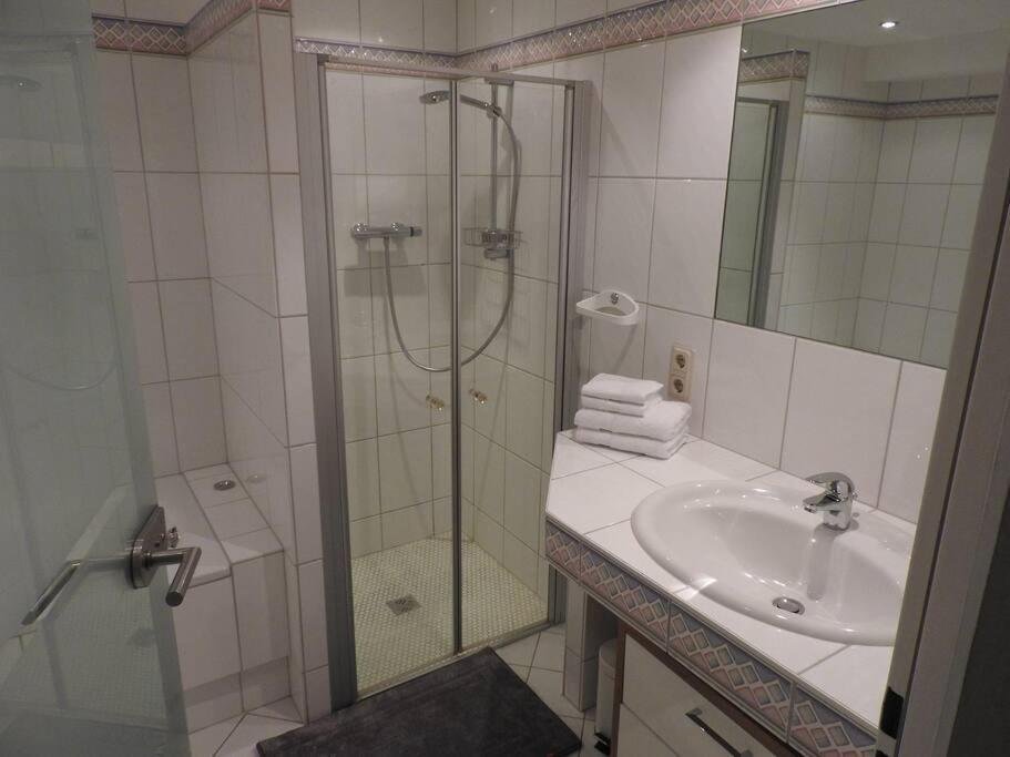 Schoene Gemuetliche Ferienwohnung Mit Fernblick. Nalbach Экстерьер фото