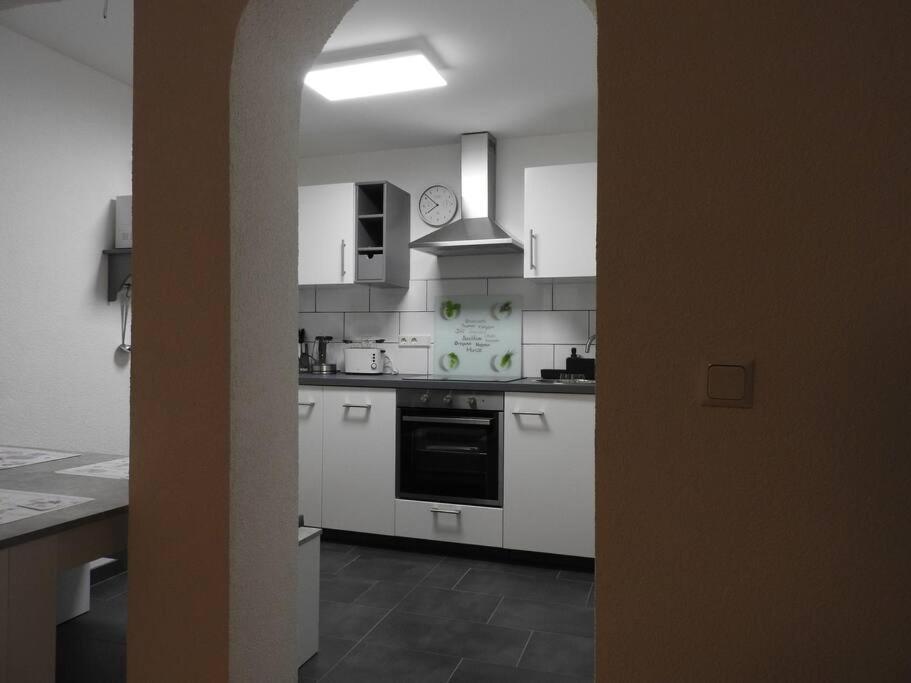Schoene Gemuetliche Ferienwohnung Mit Fernblick. Nalbach Экстерьер фото